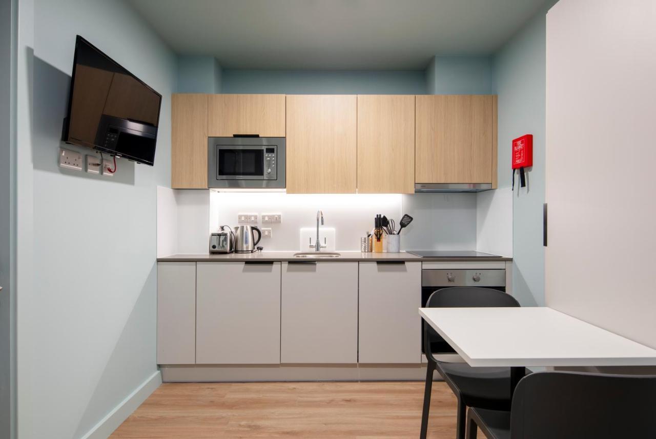 Coleman Court Summer Apartments Корк Экстерьер фото